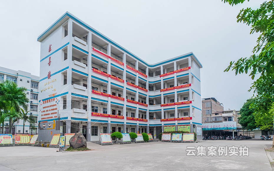 �W(xu��)У늱�����ϵ�y(t��ng)