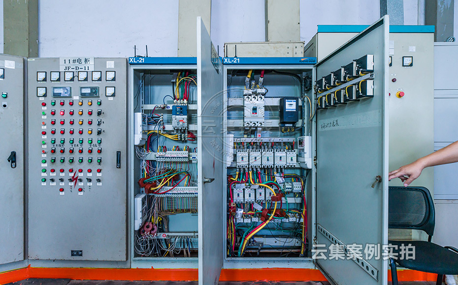 ���S����ϵ�y