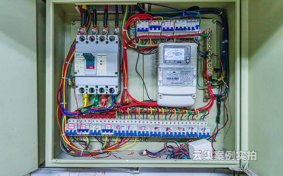 ����ˮ늳�������ϵ�y(t��ng)