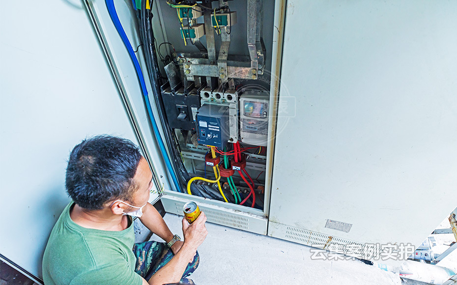 �̘I(y��)�C���w늱������U�Mϵ�y(t��ng)